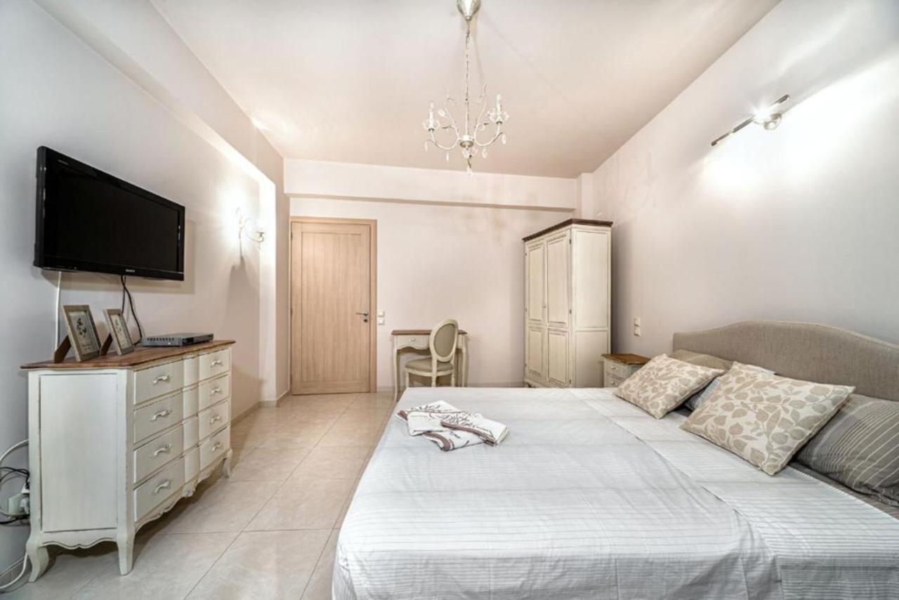 Ioannas Luxury Apartment In Istron Kalo Chorio  Екстериор снимка